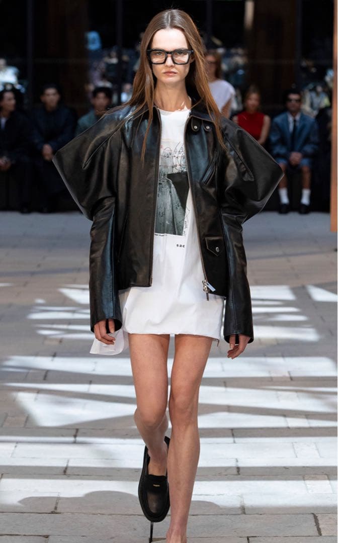 定価30万超⭐︎sacai 2025SS新品レザージャケット 完売品