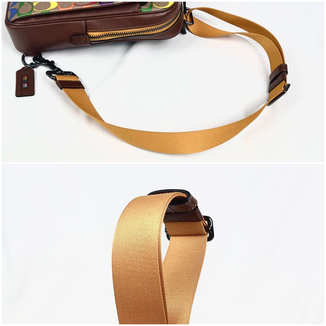 美品 COACH コーチ クロスボディ シグネチャー レザー マルチカラー