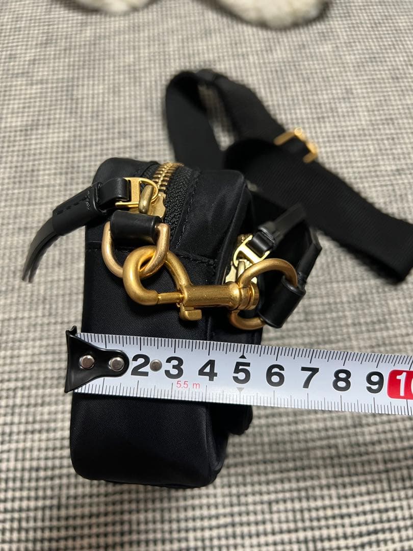 売り切り価格！未使用 トリーバーチ ToryBurchナイロン ボディバッグ