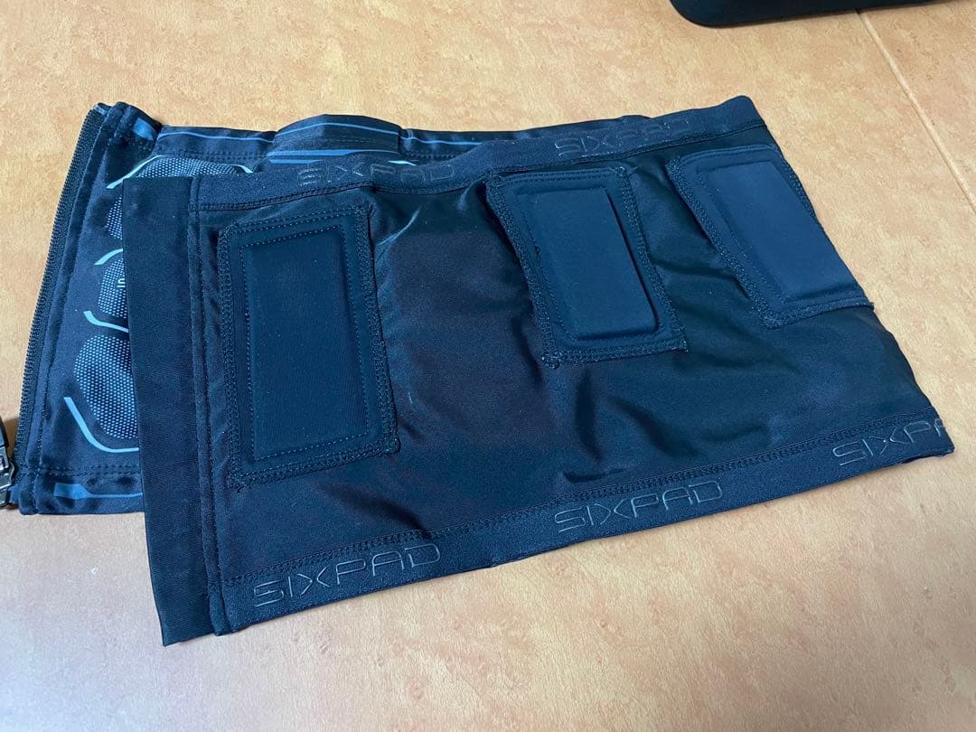 SIXPAD シックスパッド コアベルト サイズM MTG コントローラー付き