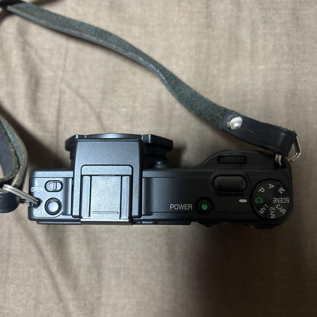 RICOH GX200 コンパクトデジタルカメラケース付き ジャンク品