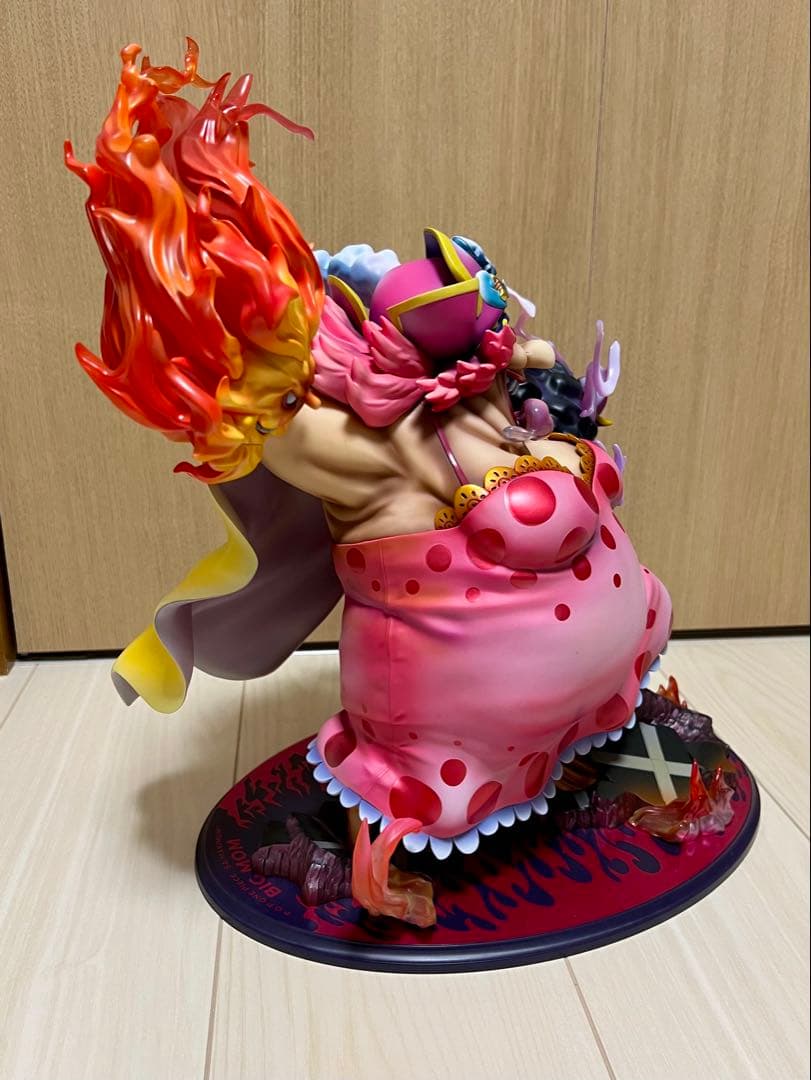 ワンピース POP SA-MAXIMUM シャーロット リンリン フィギュア