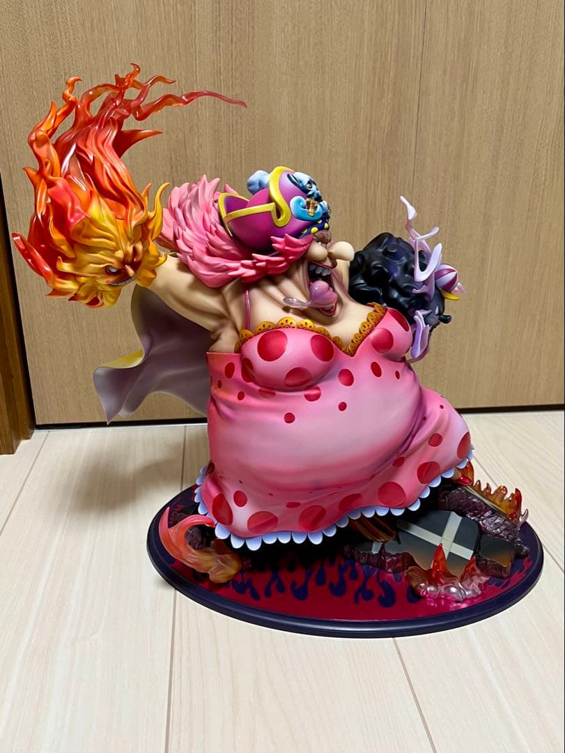 ワンピース POP SA-MAXIMUM シャーロット リンリン フィギュア