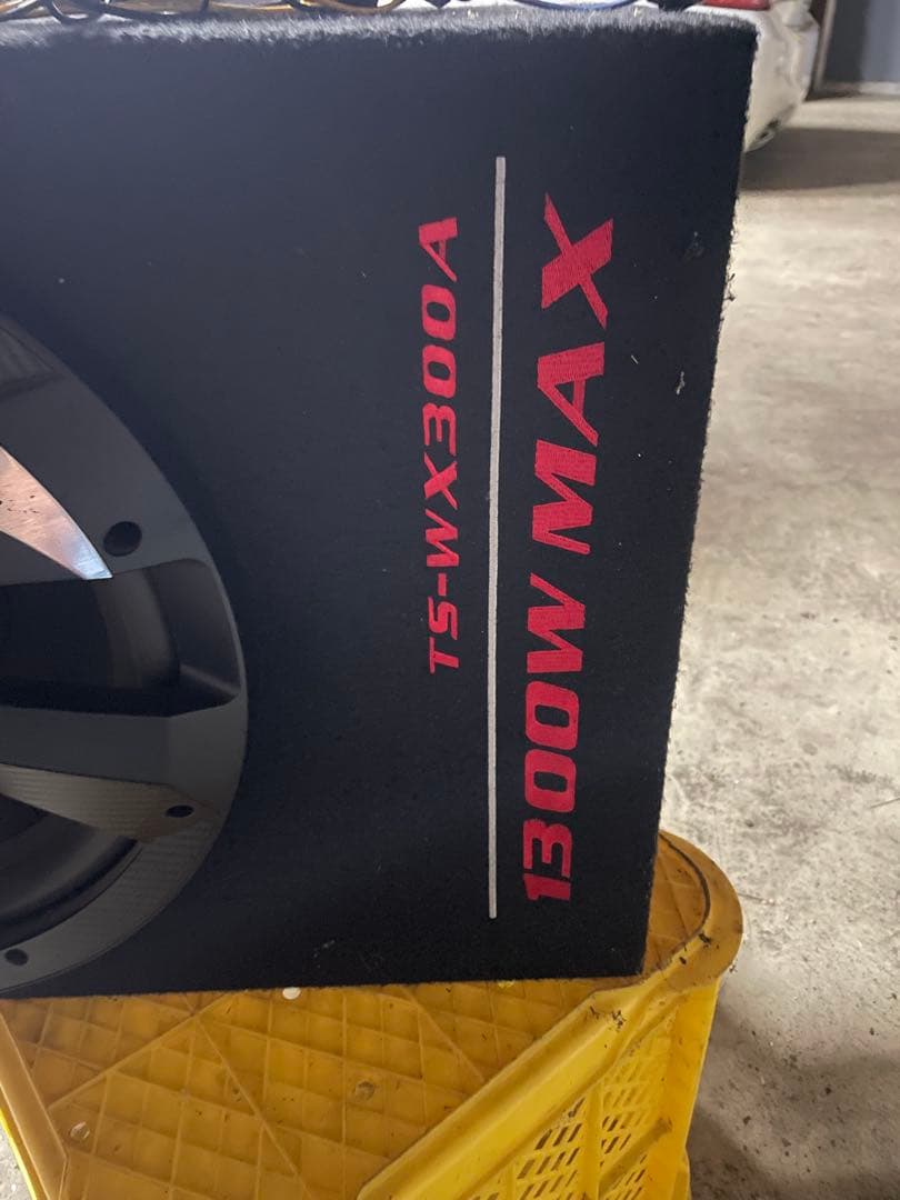 カロッツェリア　TS-WX300A サブウーファー