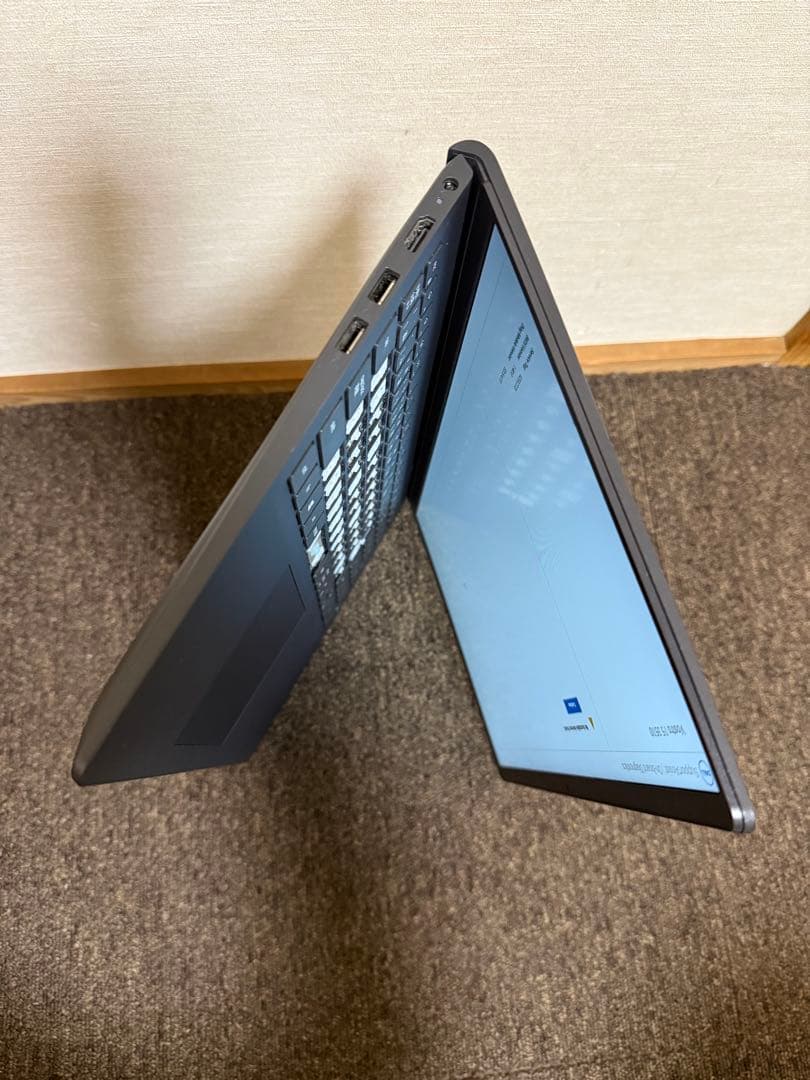 DELL vostro 15 3510 (ジャンク)