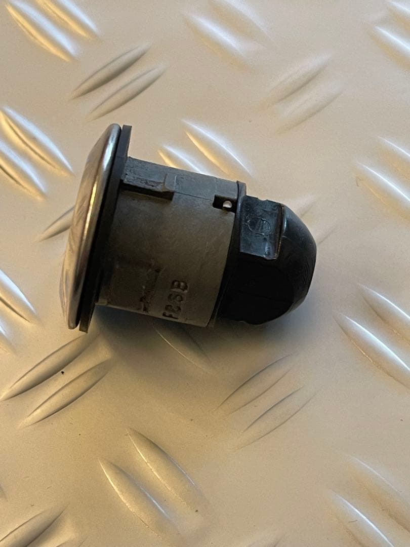 cb250t cb400t タンク蓋鍵穴　ホンダ純正　ホーク　バブ　当時物