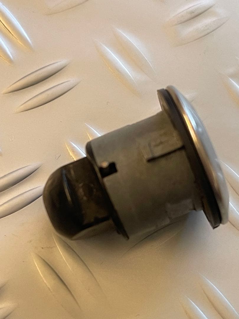 cb250t cb400t タンク蓋鍵穴　ホンダ純正　ホーク　バブ　当時物