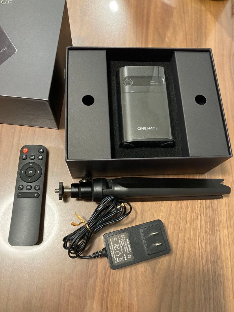 CINEMAGE スマートポータブルプロジェクター 本体