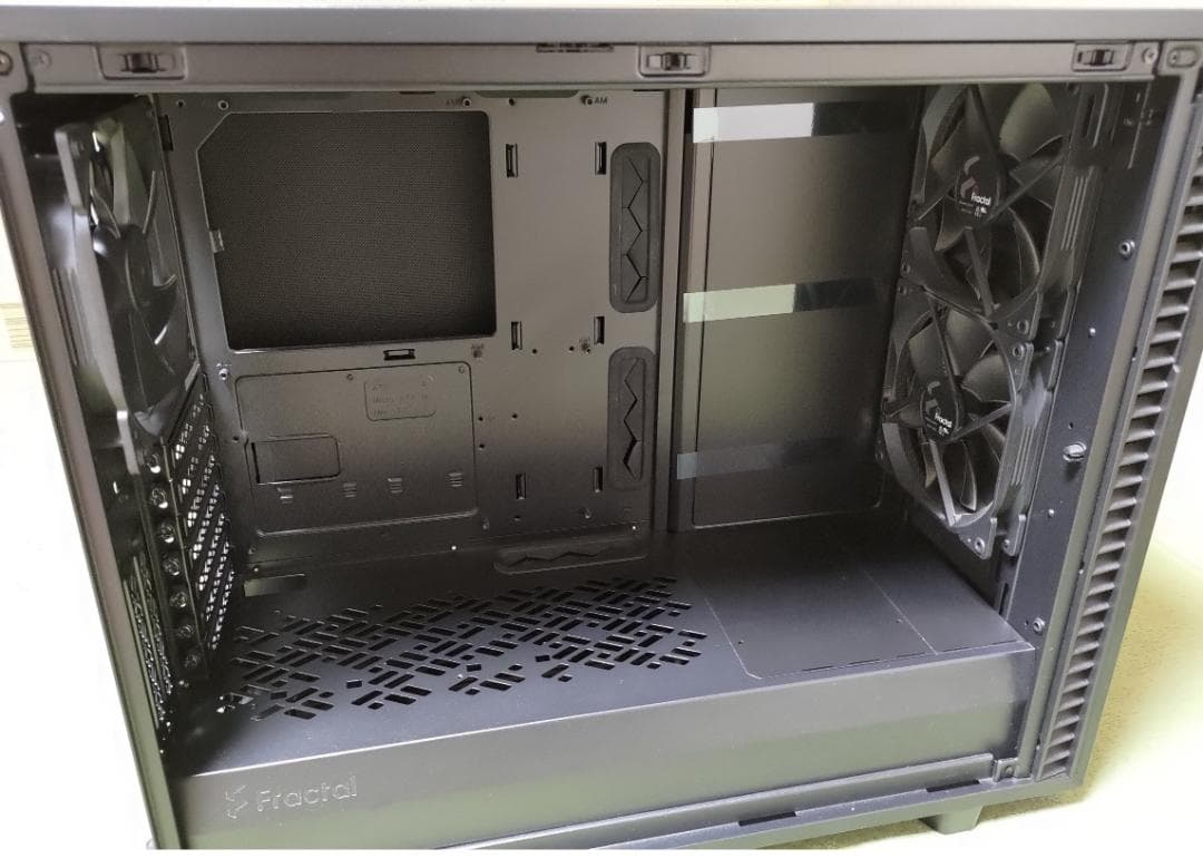 PCケース(自作PC用) Fractal Design Define 7 Black TG