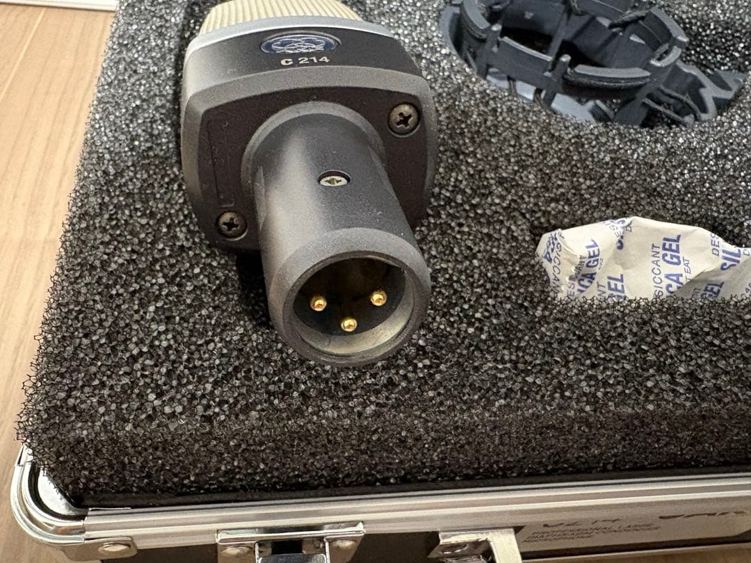 AKG C214 コンデンサーマイク　※おまけあり