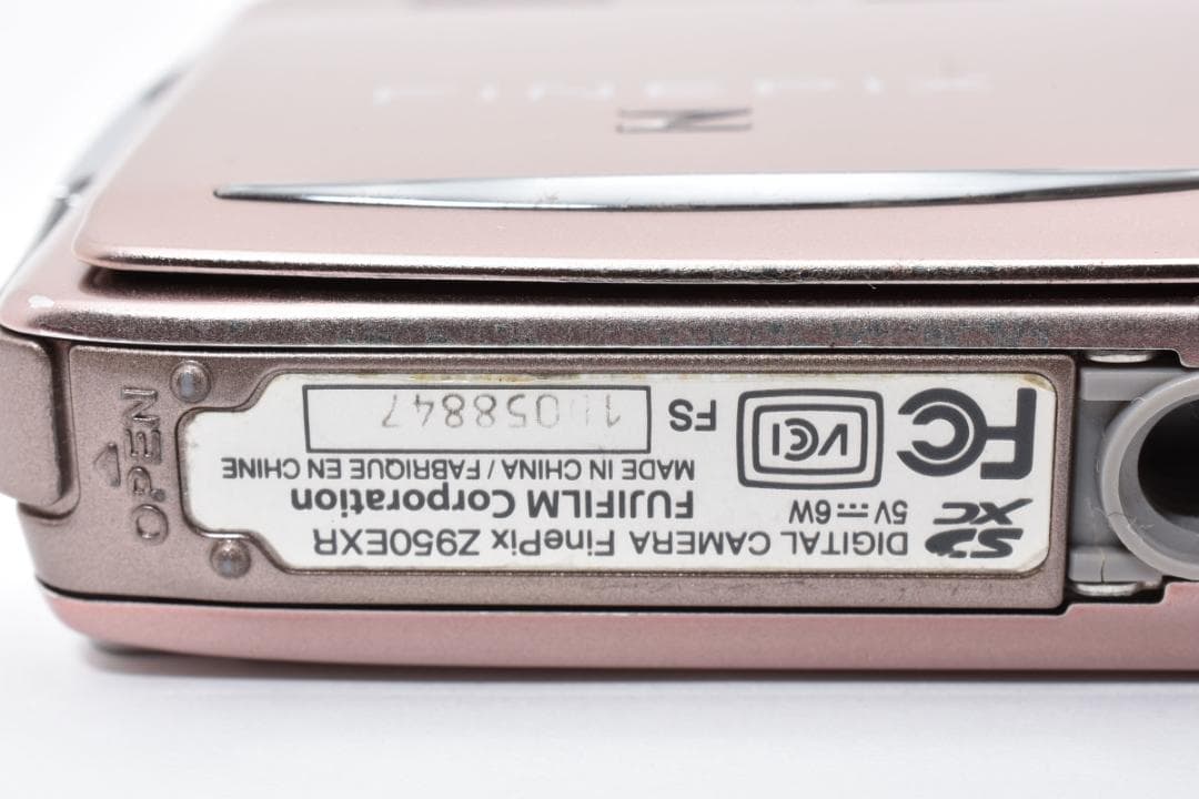 【美品】FUJIFILM FINEPIX Z950EXR ゴールド　動作確認済