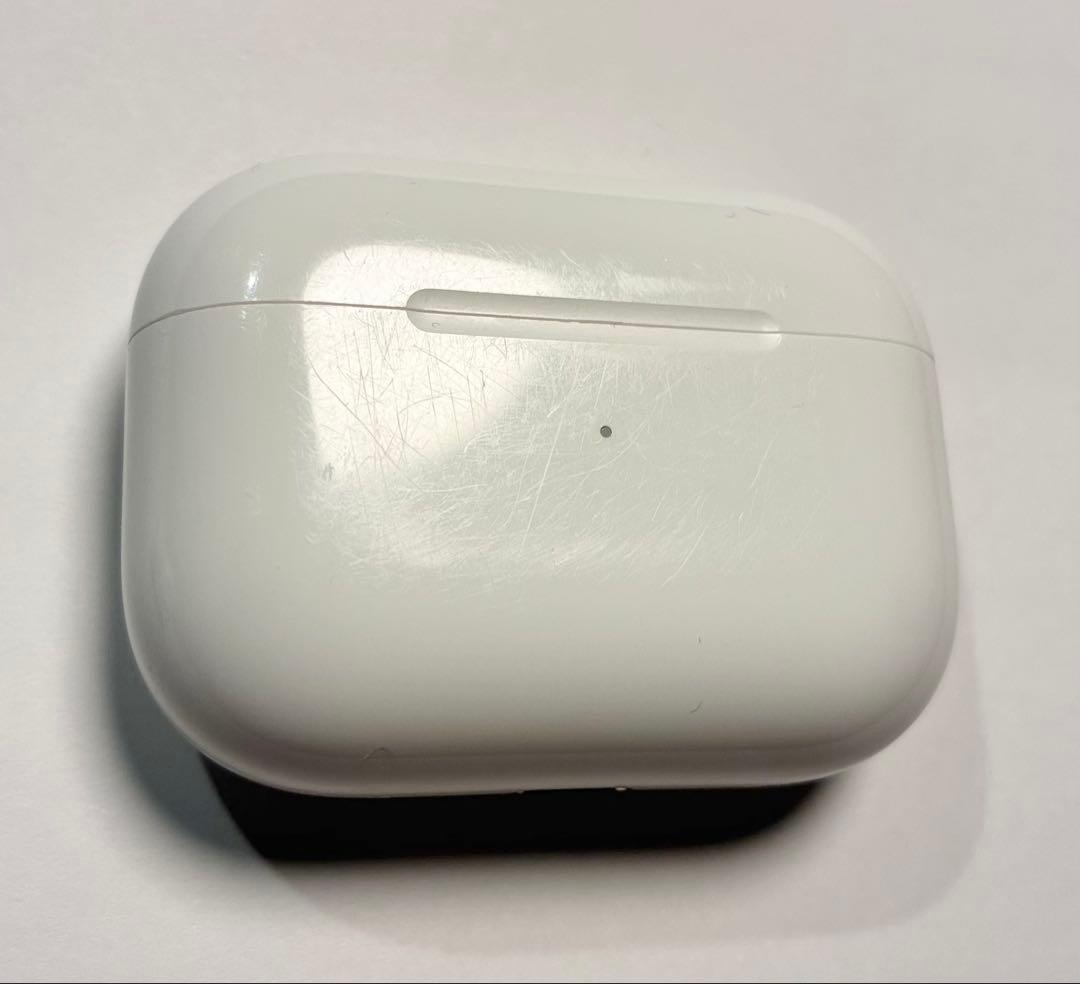 【中古品　消毒拭き取り済み】 Apple AirPods Pro（第2世代）