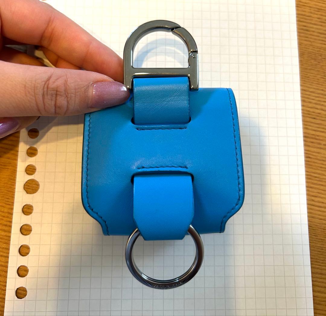 Dior AirPodsProケース