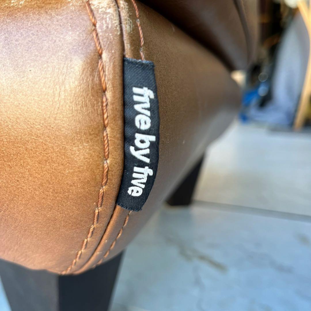 取付無料！アクタス ファイブバイファイブ3350 本革ブラウンソファ・オットマン