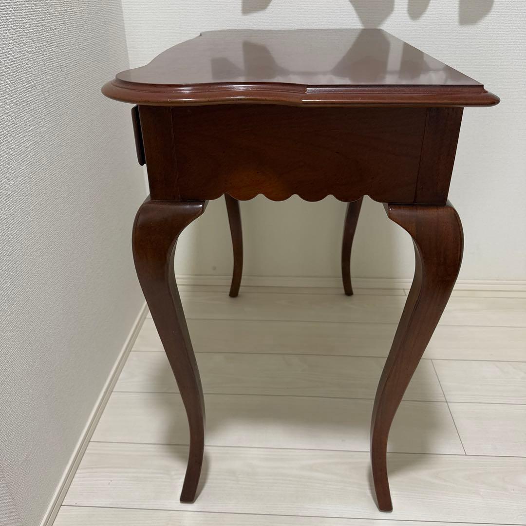 リンホーリン　LYNN・HOLLYN ドレッサー　テーブルのみ