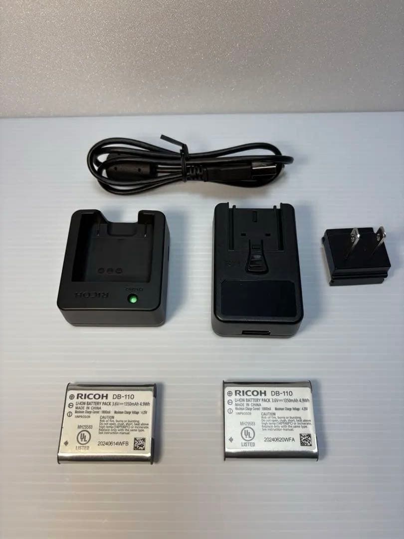 RICOH GR Ⅲ HDF デジタルカメラ　美品