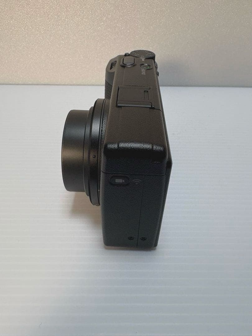 RICOH GR Ⅲ HDF デジタルカメラ　美品