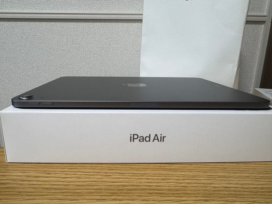 iPad Air 11インチ(M2)Wi-Fiモデルスペースグレー　本体