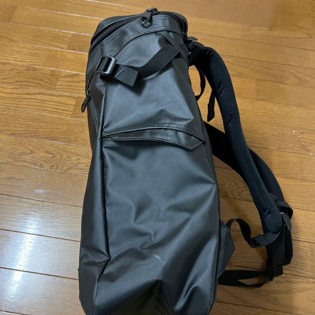 ノースフェイスリュック 30L バックパック ブラック　大容量　ヒューズボックス