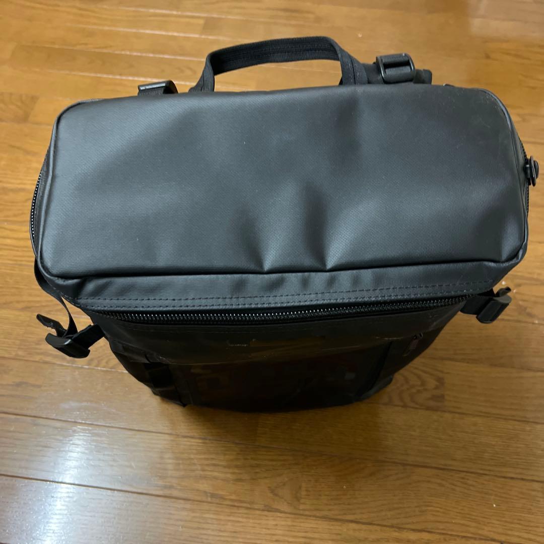 ノースフェイスリュック 30L バックパック ブラック　大容量　ヒューズボックス