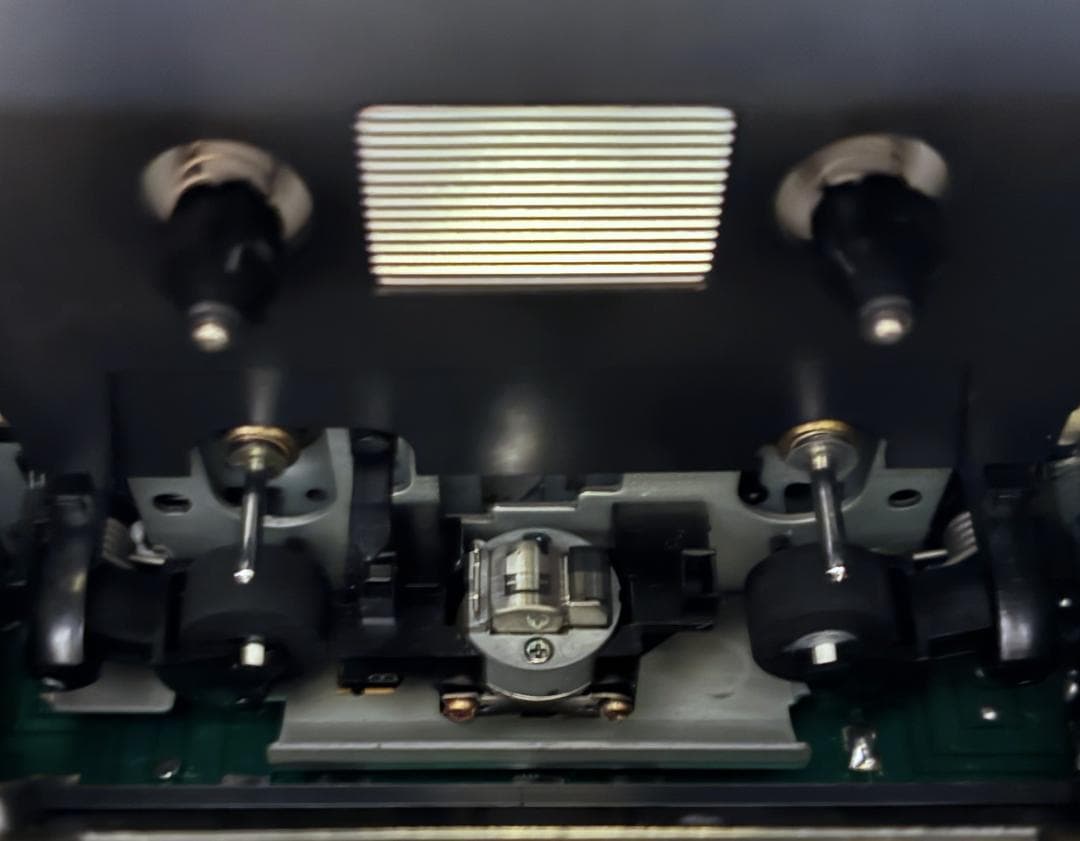 【動作OK！！】ダブルカセットデッキ　TEAC　W-6000R