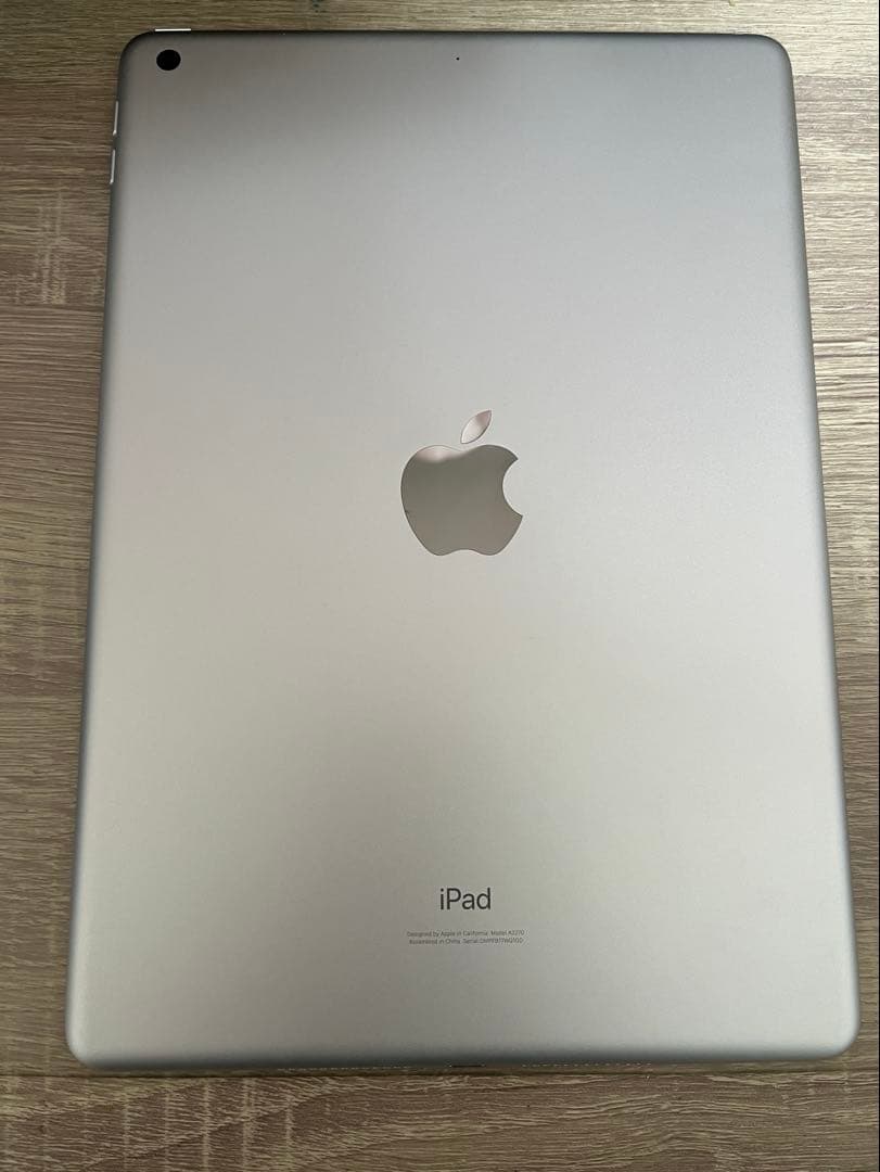 iPad第8世代 32GB WIFIモデル