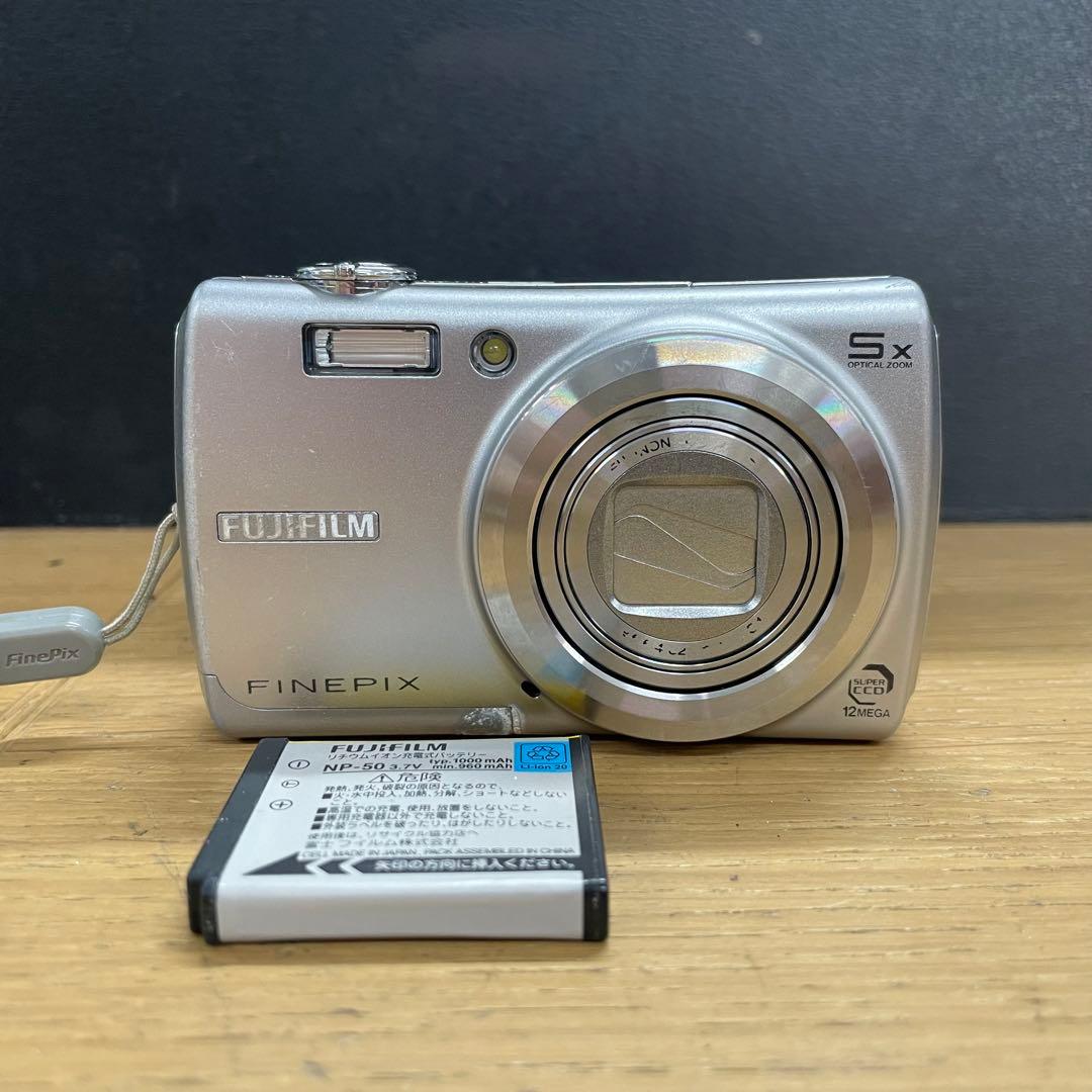 動作品 FUJIFILM Finepix F100fd コンパクトデジタルカメラ