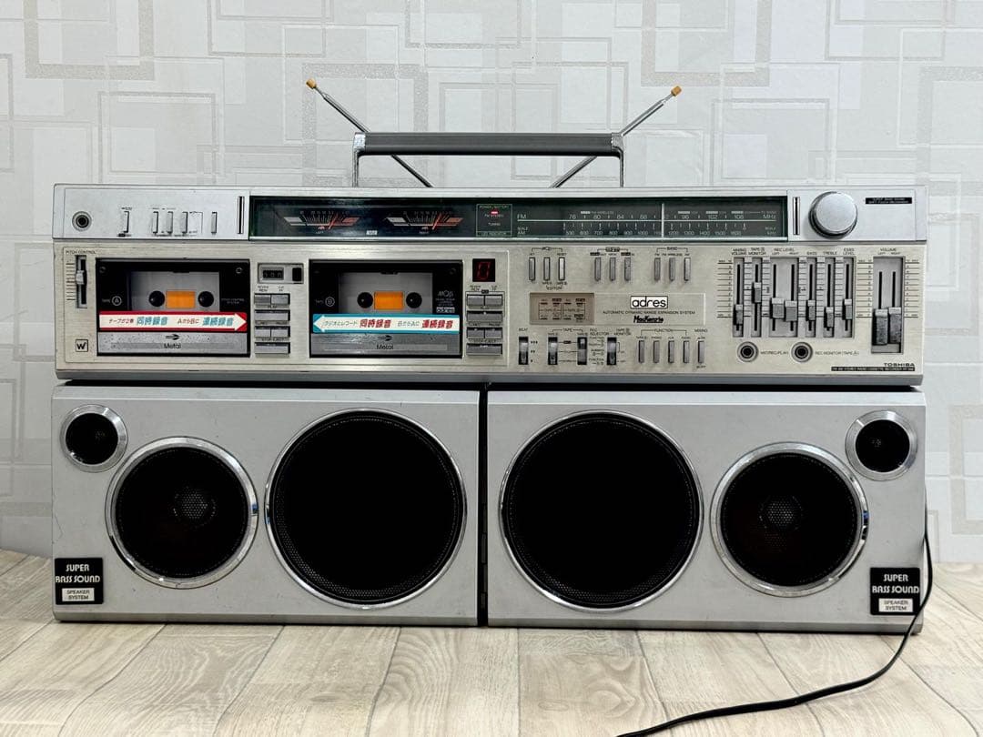 中古動作品・大型ラジカセ 東芝TOSHIBA RT-S98　昭和レトロラジオ