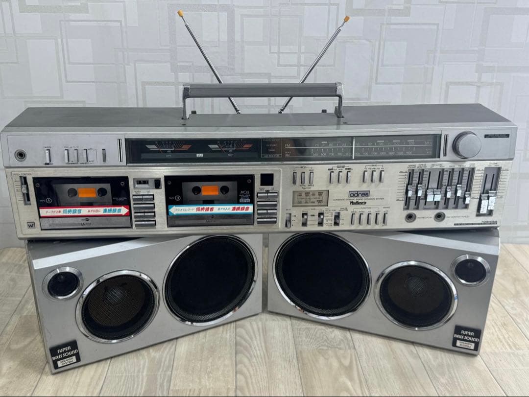 中古動作品・大型ラジカセ 東芝TOSHIBA RT-S98　昭和レトロラジオ