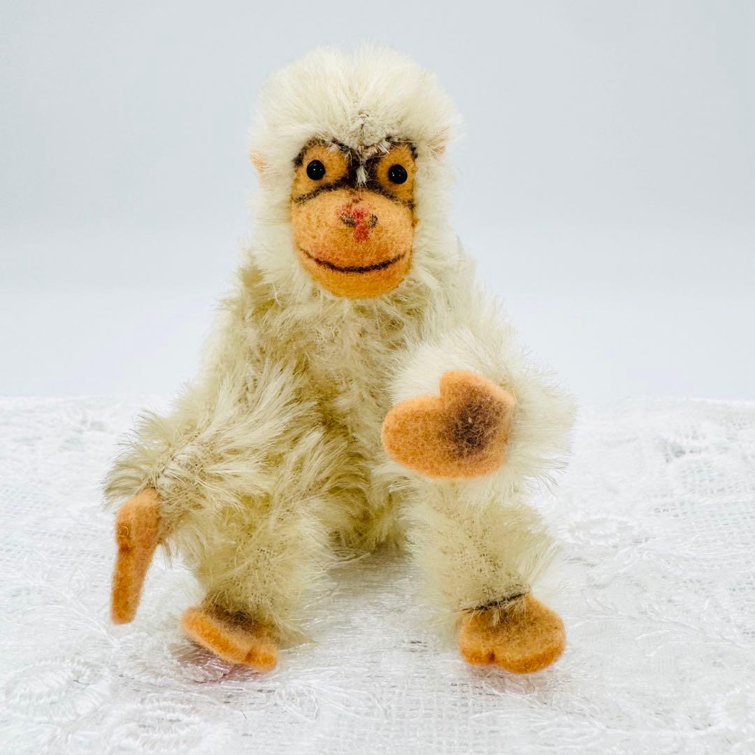 シュタイフ★Jocko Chimpanzee & Chamois Buck