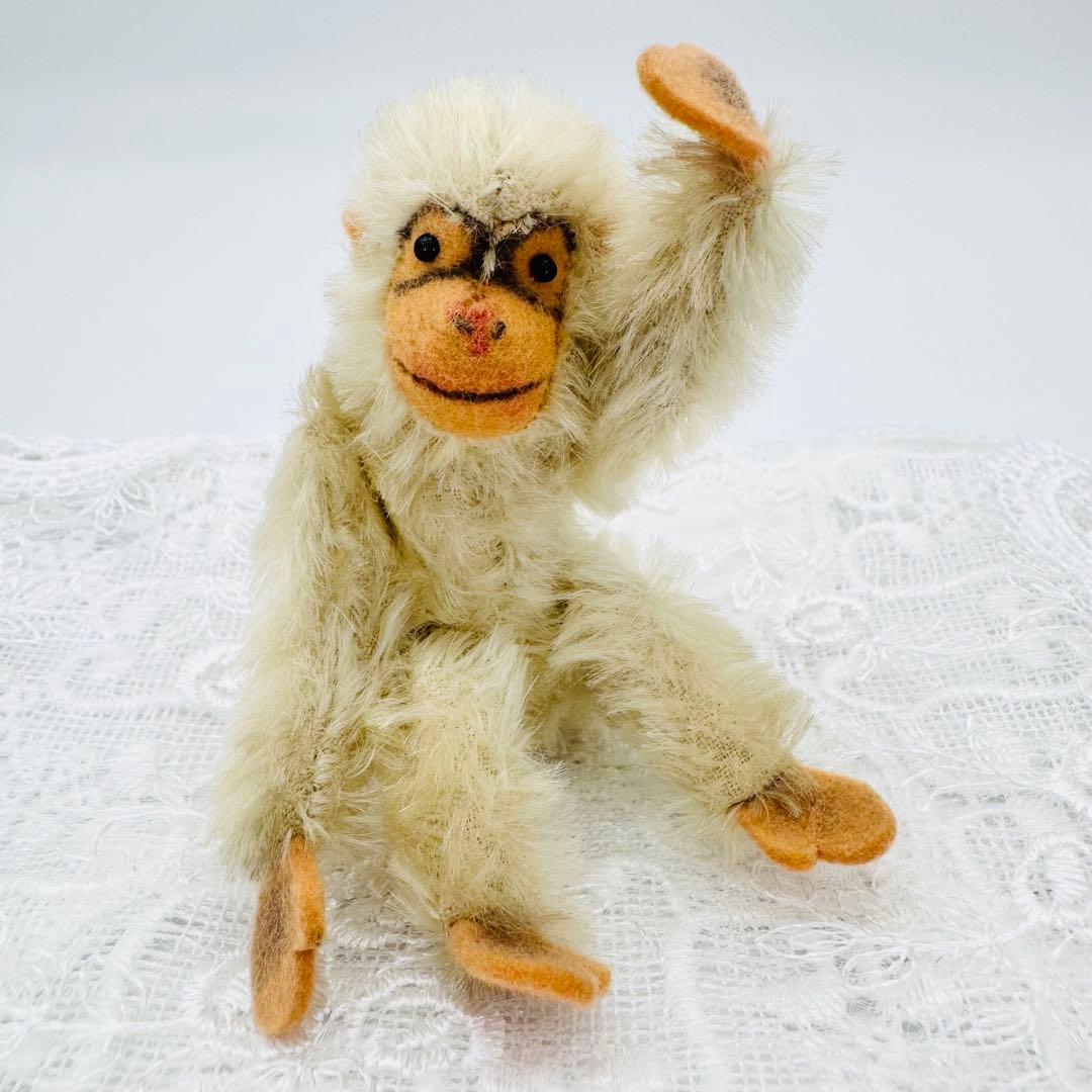 シュタイフ★Jocko Chimpanzee & Chamois Buck