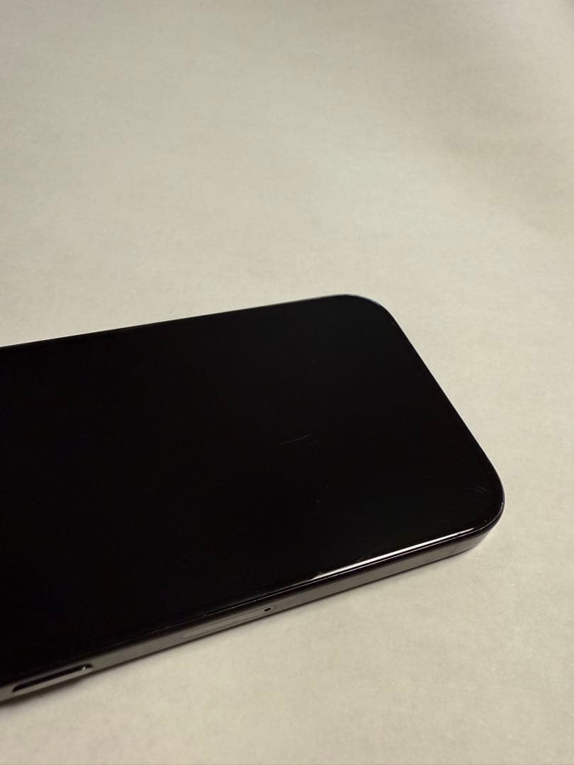 iPhone15pro 256GB 本体 ジャンク品　画面割れ　背面割れ