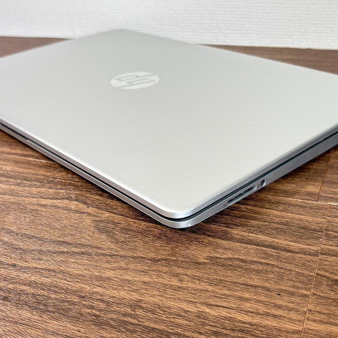 HP ノートPC　 256GB SSD/8GBメモリ/15.6型