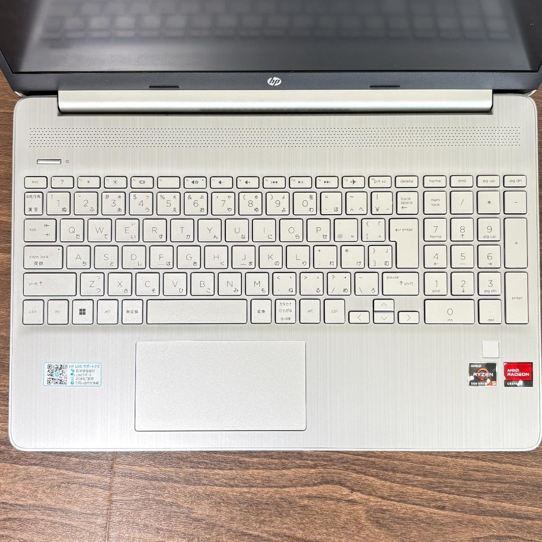 HP ノートPC　 256GB SSD/8GBメモリ/15.6型
