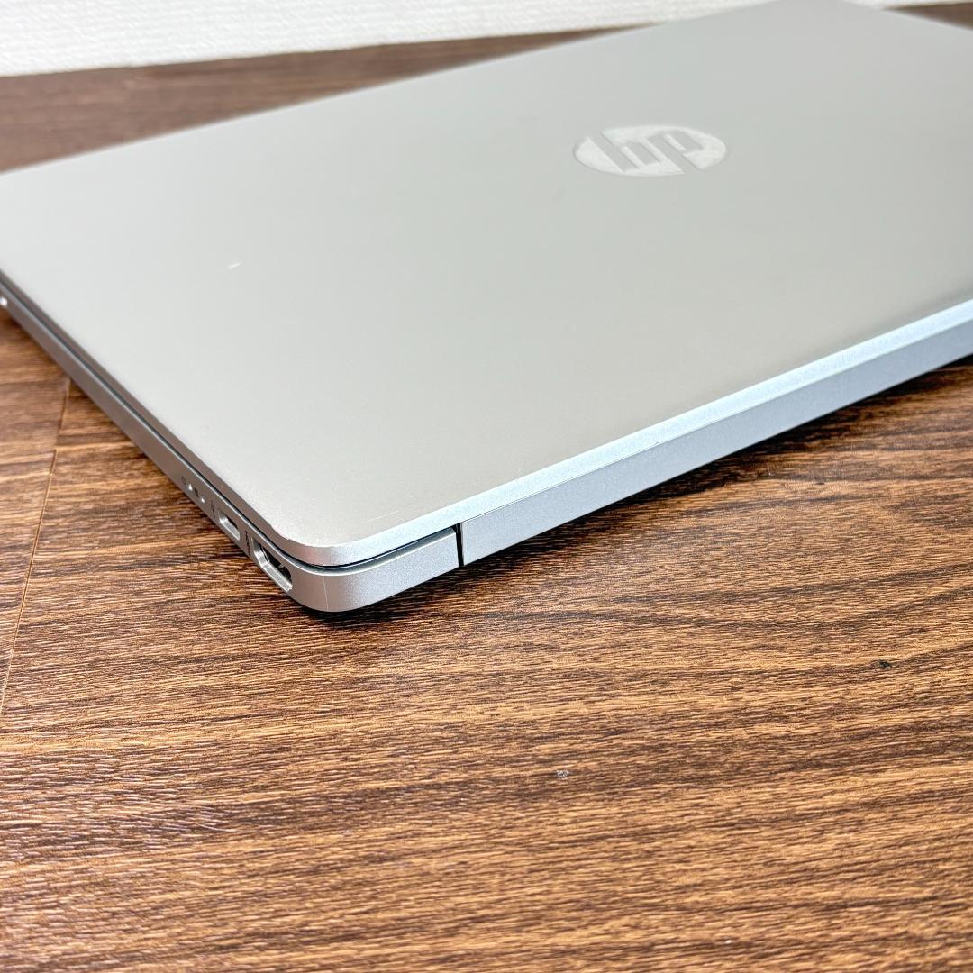 HP ノートPC　 256GB SSD/8GBメモリ/15.6型