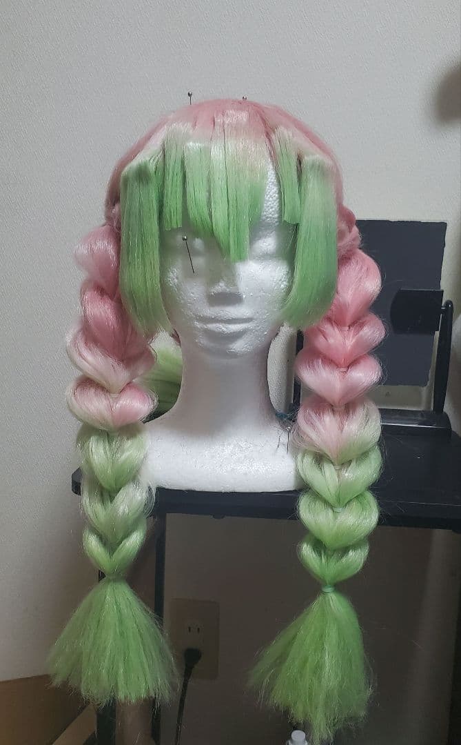 22日まで値下げ甘露寺蜜璃 セット済み ウィッグ