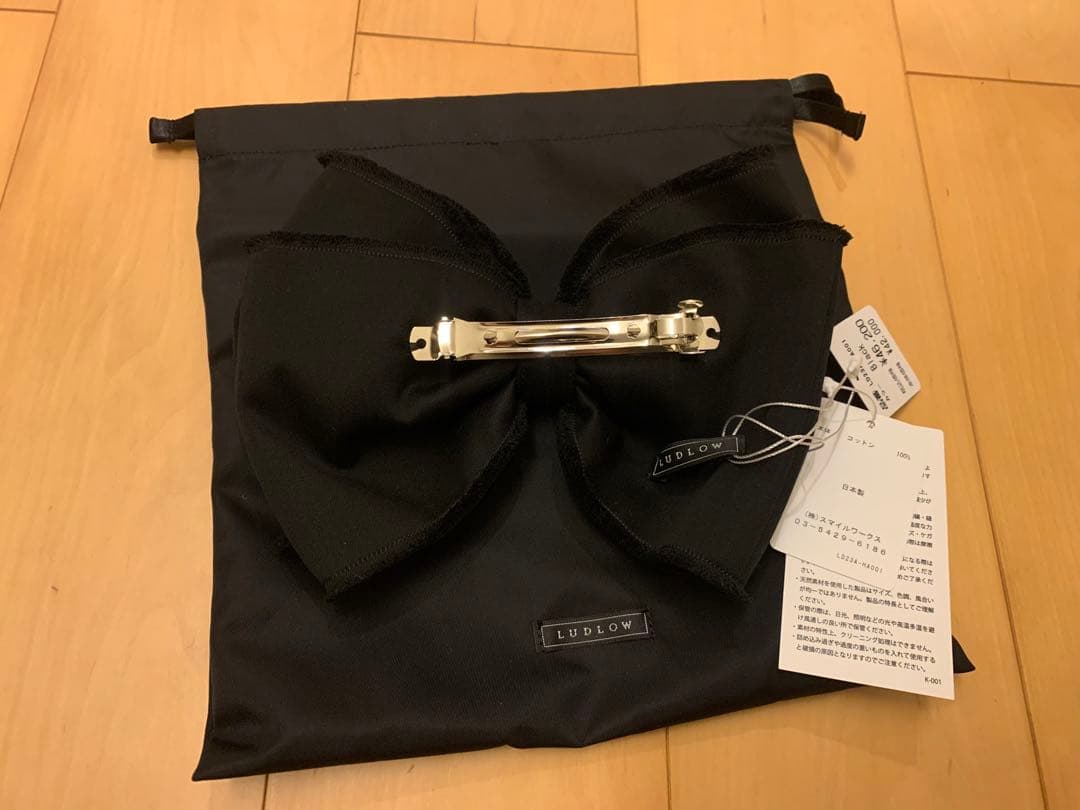 LUDLOW 大きな大きなリボンバレッタ