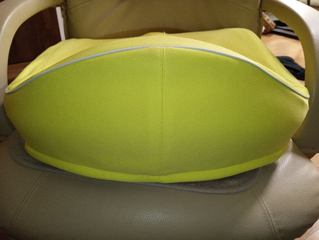 【こてち様々専用】西川　骨盤サポートクッション　Keeps イエロー　2個セット