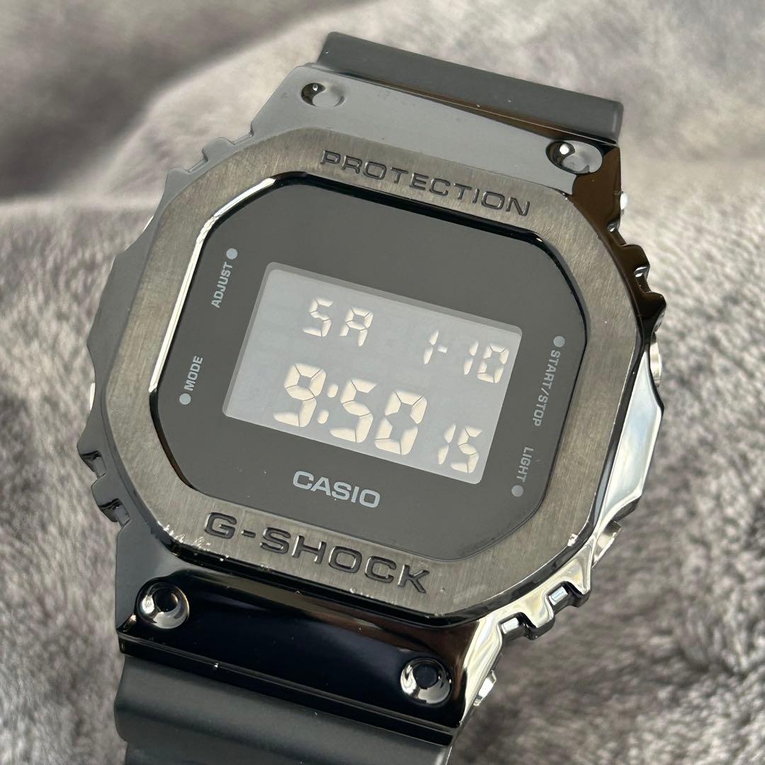 メタルブラック［正常稼働］G-SHOCK GM-5600B-1JF