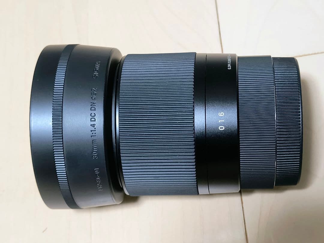 SIGMA 30mm F1.4 DC DN Contemporary ソニーE
