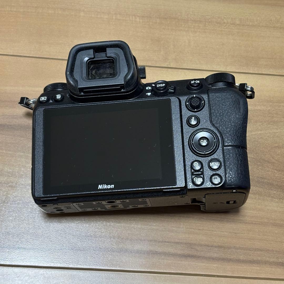 ニコン Nikon Z6 ボディ ミラーレス一眼カメラ おまけ付き