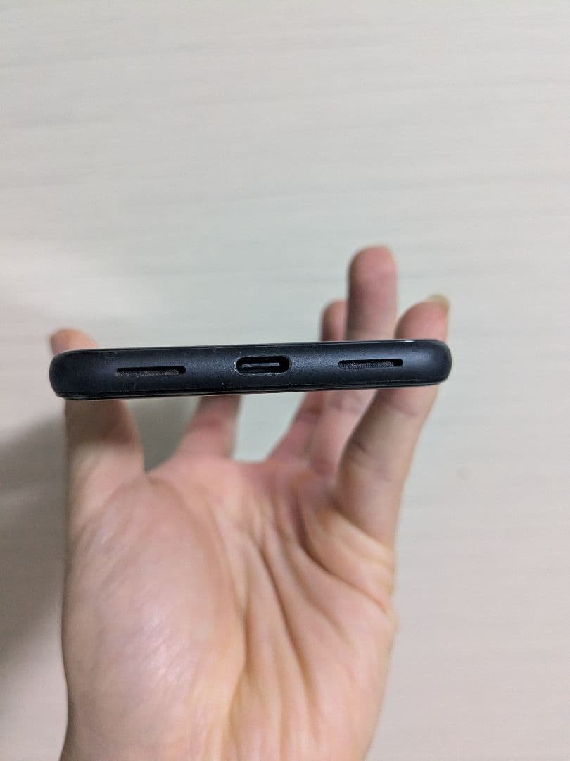 Google Pixel 4 64GBケース付き【ジャンク品】