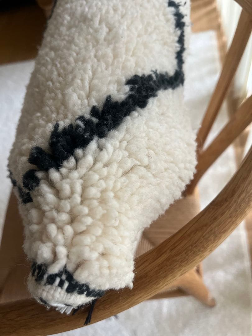 ベニワレン　クッションカバー新品 56cm×49cm