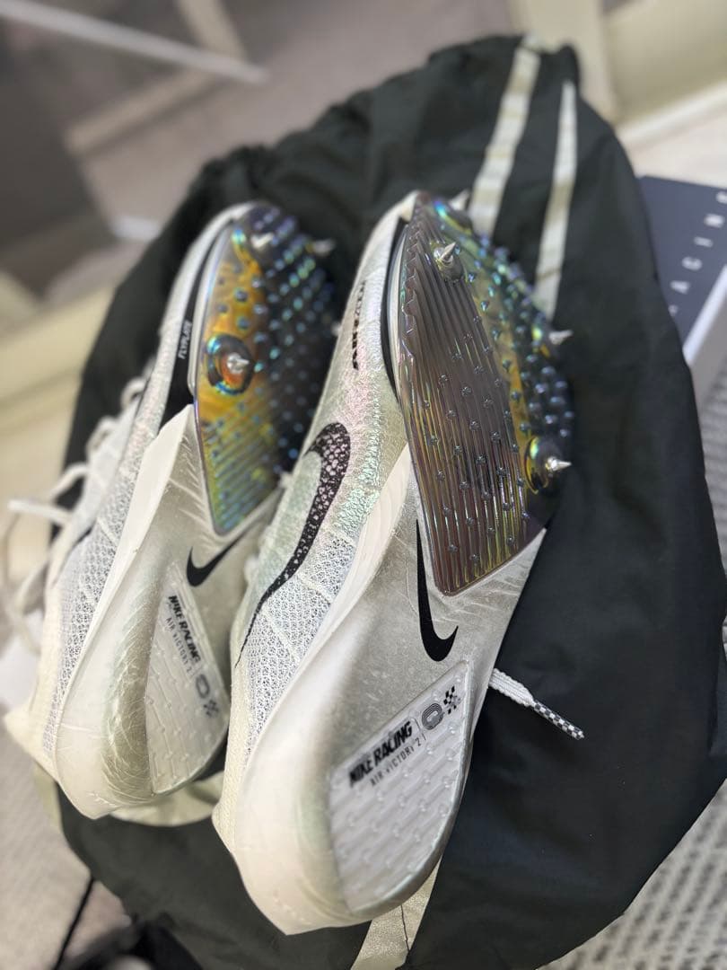 ウ*ー様 Nike AIR ZOOM VICTORY 2 インゲブリクトセン26