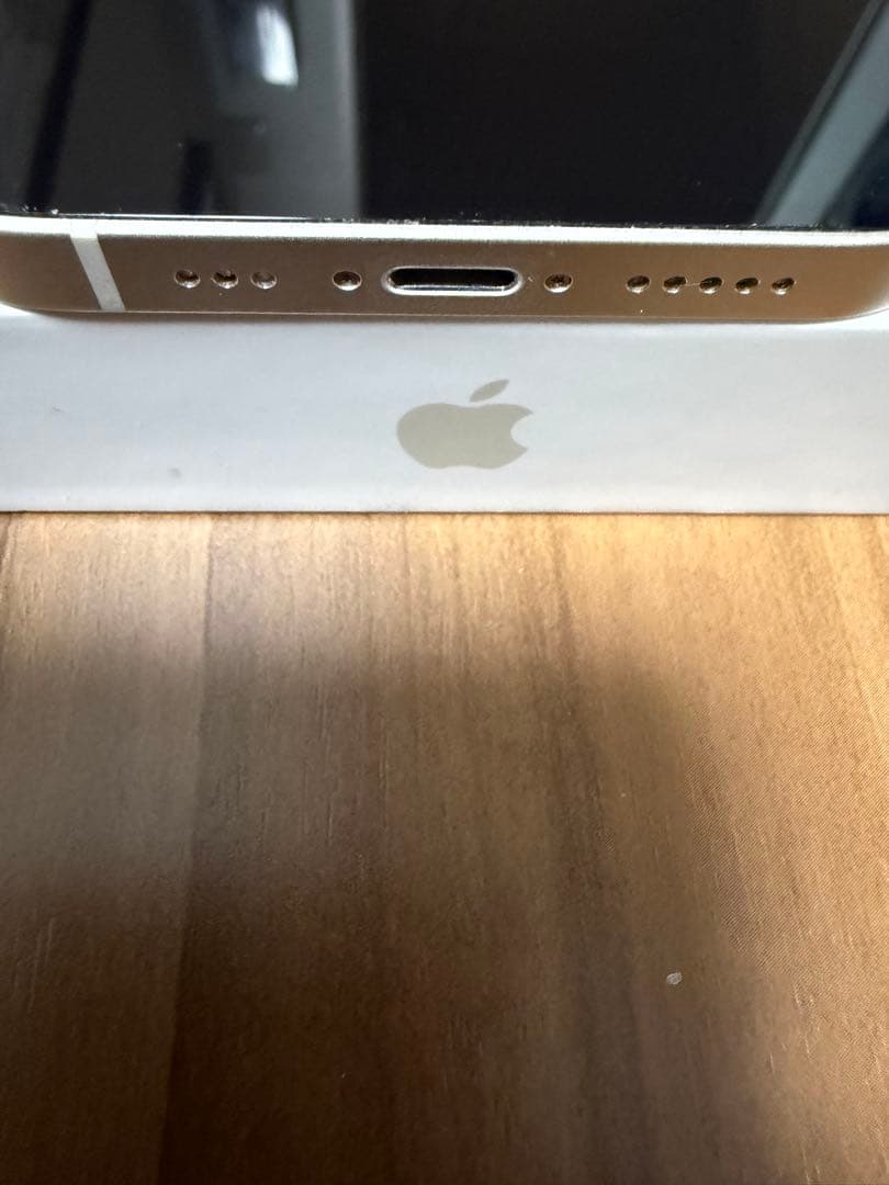 Apple iPhone 14 256GB SIMフリー　ホワイト 本体