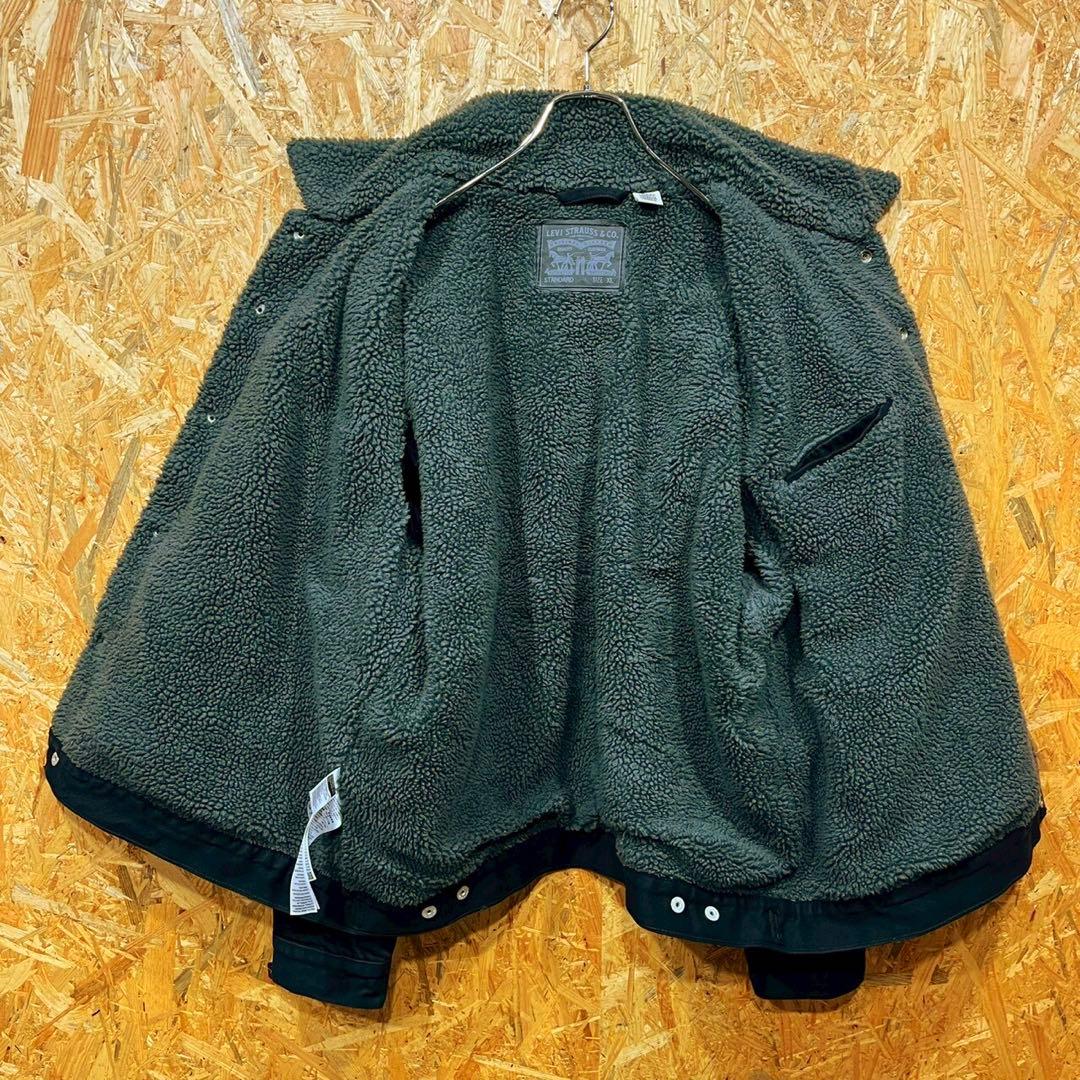 。 リーバイス ブラックカラー ゆるだぼ00s ボア トラッカージャケット