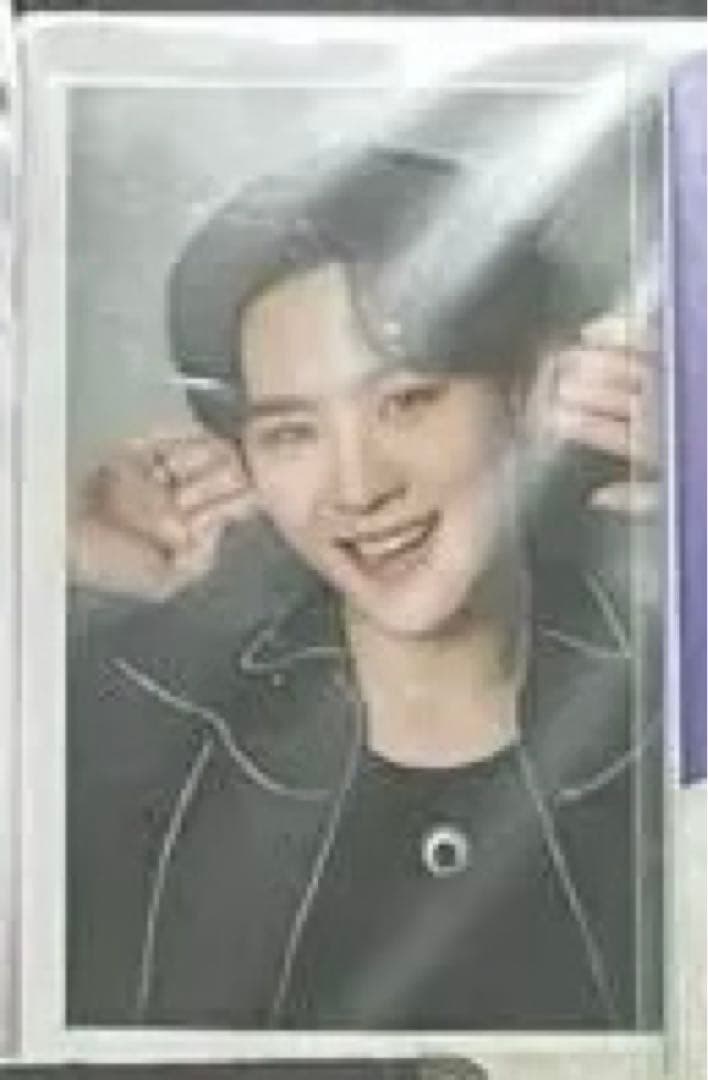 wayv クン ヤンヤン シャオジュン ヘンドリー トレカ