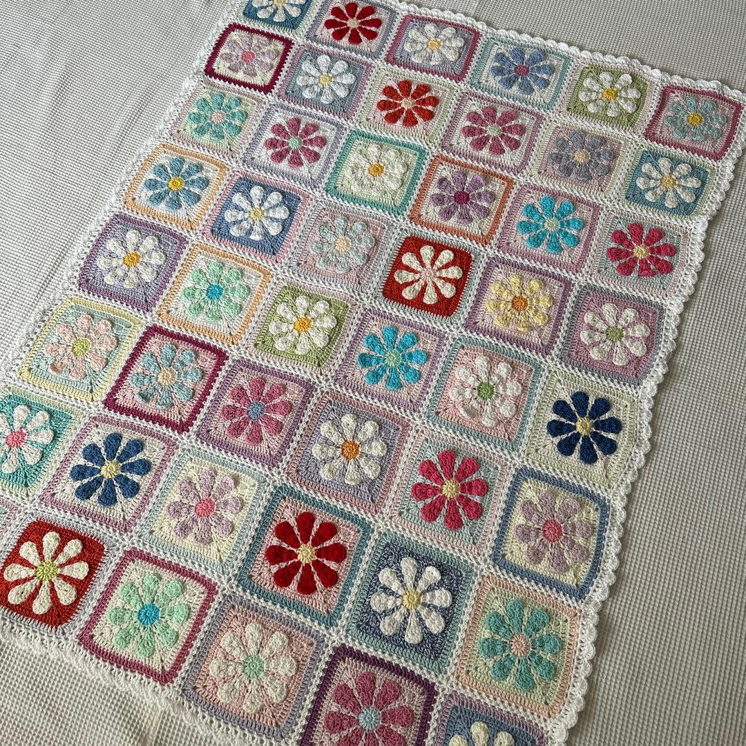 デイジーモチーフ 手編み マルチカバー ブラケット 大判 コットン