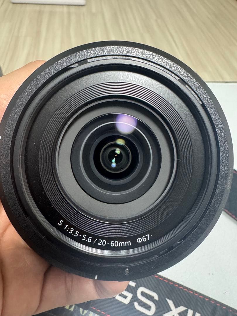 LUMIX S5 ミラーレス一眼カメラ 20-60mmレンズ付き　保証つき