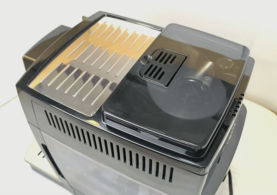 デロンギマグニフィカS コンパクト全自動コーヒーマシン ECAM23120B 4